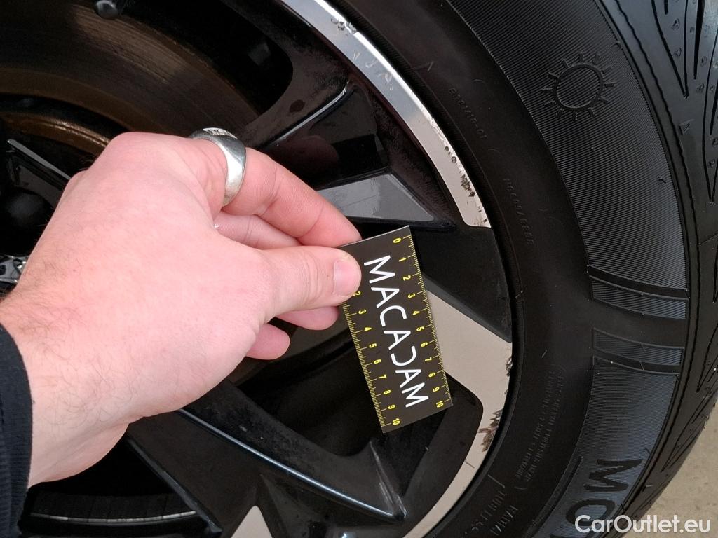  Nissan  Juke NISSAN  / 2019 / 5P / Crossover Hybrid 145 Business+ #34