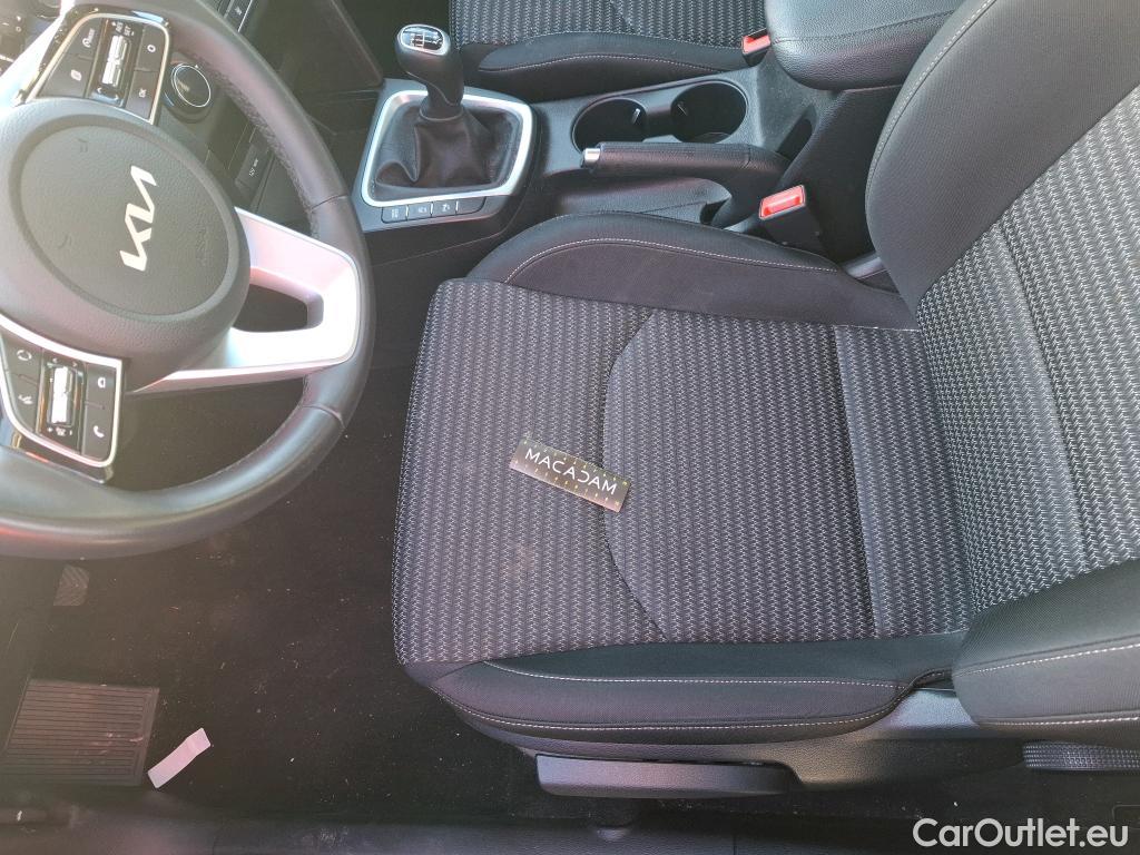  KIA  XCeed  Active 1.6 CRDI 135CV BVM6 E6d #30