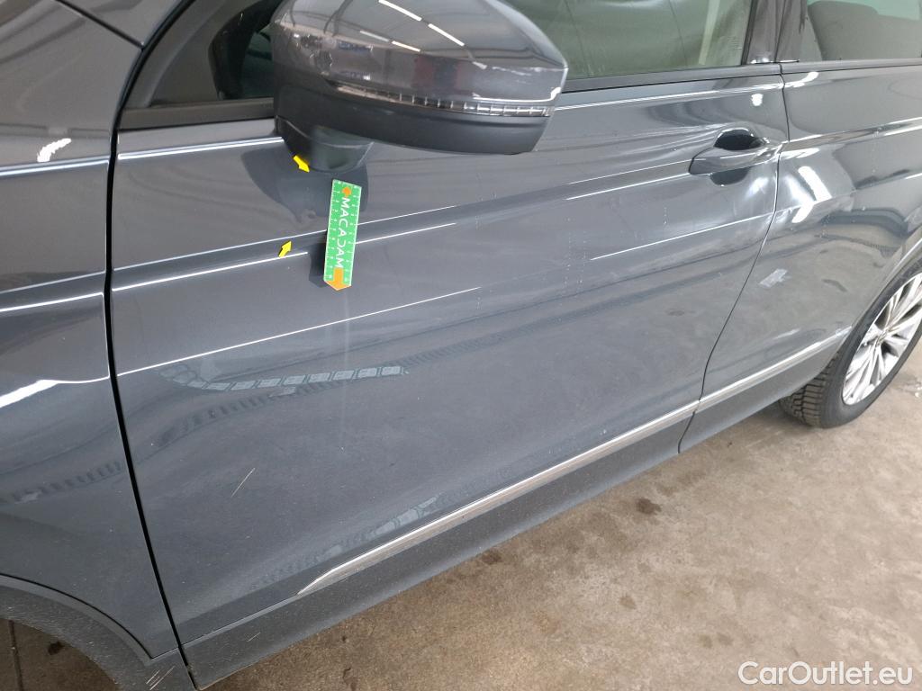  Volkswagen  Tiguan VOLKSWAGEN  5p SUV 1.5 TSI 150 EVO DSG7 Confortline #1