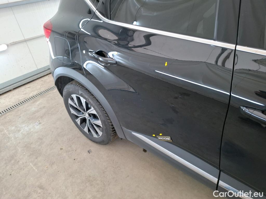  Renault  Captur RENAULT  / 2019 / 5P / SUV techno mild hybrid 160 EDC #4