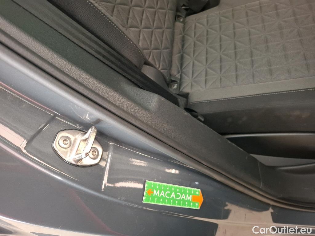  Volkswagen  Tiguan VOLKSWAGEN  5p SUV 1.5 TSI 150 EVO DSG7 Confortline #11