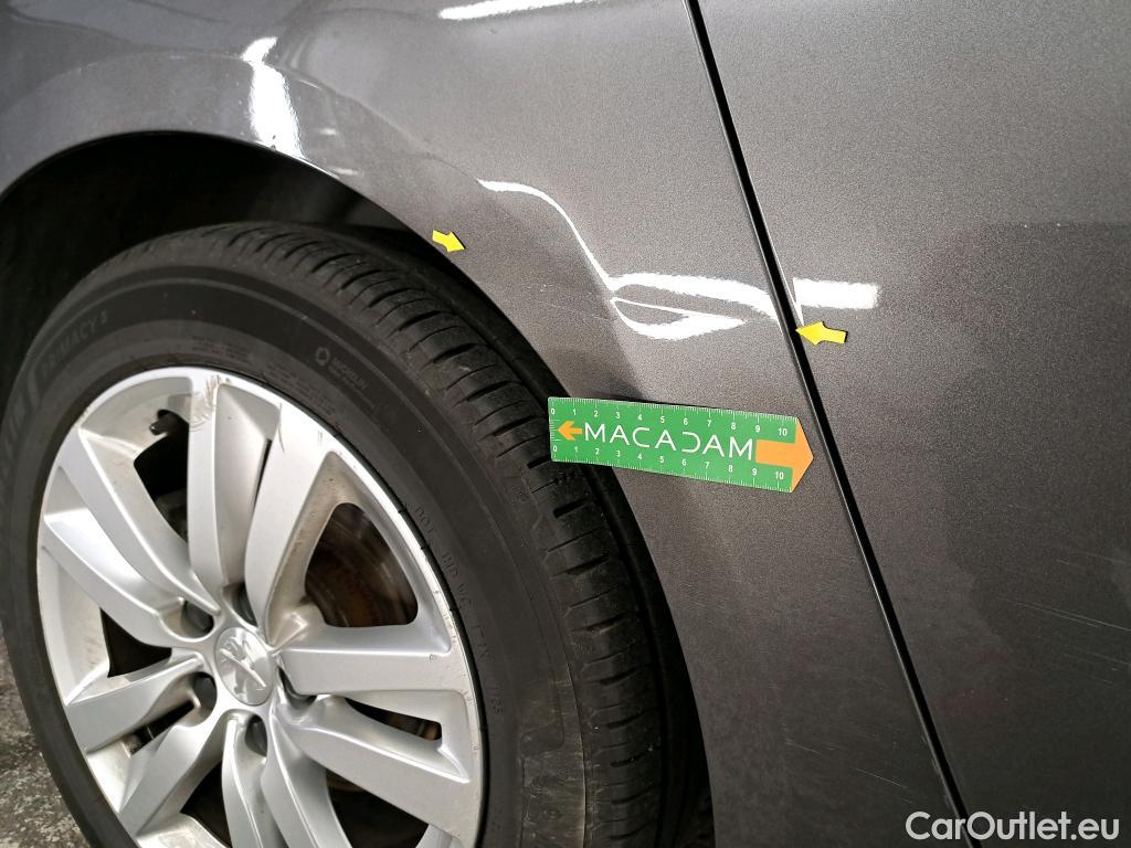  Peugeot  308 PEUGEOT  SW / 2017 / 5P / Break Puretech 110 S&S Active Business #3