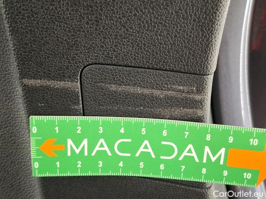  Volkswagen  Polo VOLKSWAGEN  / 2021 / 5P / Berline 1.0 TSI 95 Life Business #8