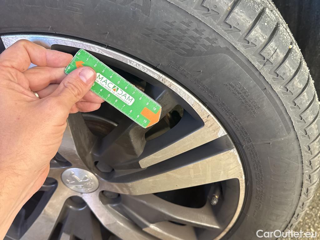  Peugeot  3008  II Allure Pack 1.5 HDi 130CV BVA8 E6d #31