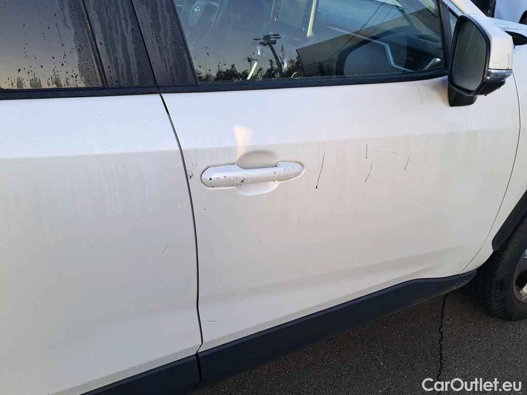  Toyota  RAV4 TOYOTA  / 2018 / 5P / todoterreno 2.5l 220H Advance #13