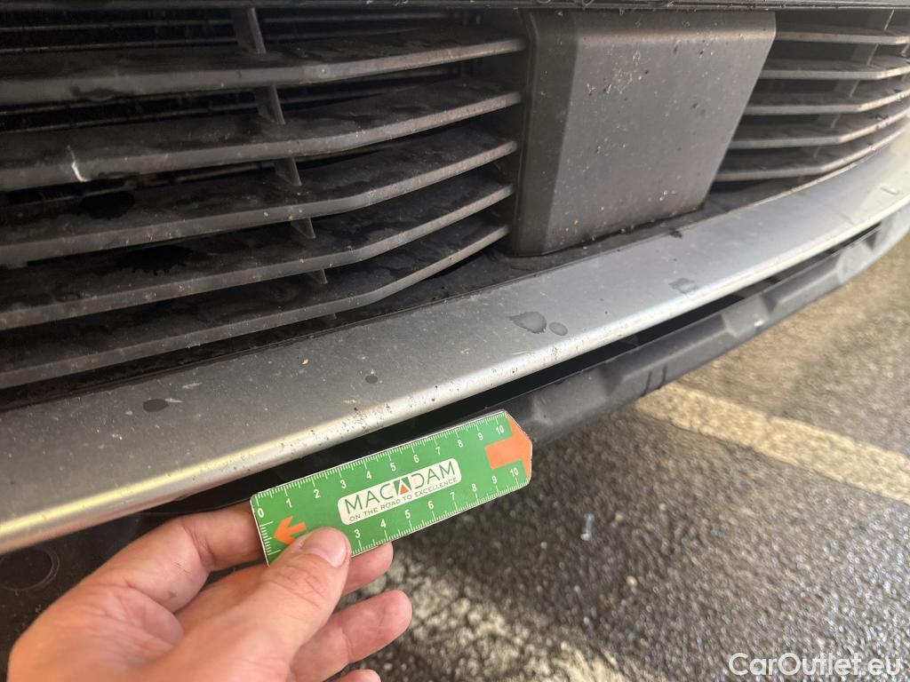  Peugeot  3008  II Allure Pack 1.5 HDi 130CV BVA8 E6d #48