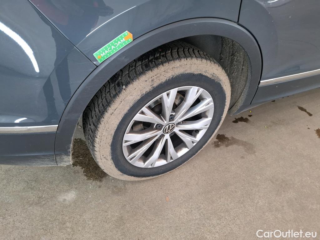  Volkswagen  Tiguan VOLKSWAGEN  5p SUV 1.5 TSI 150 EVO DSG7 Confortline #24