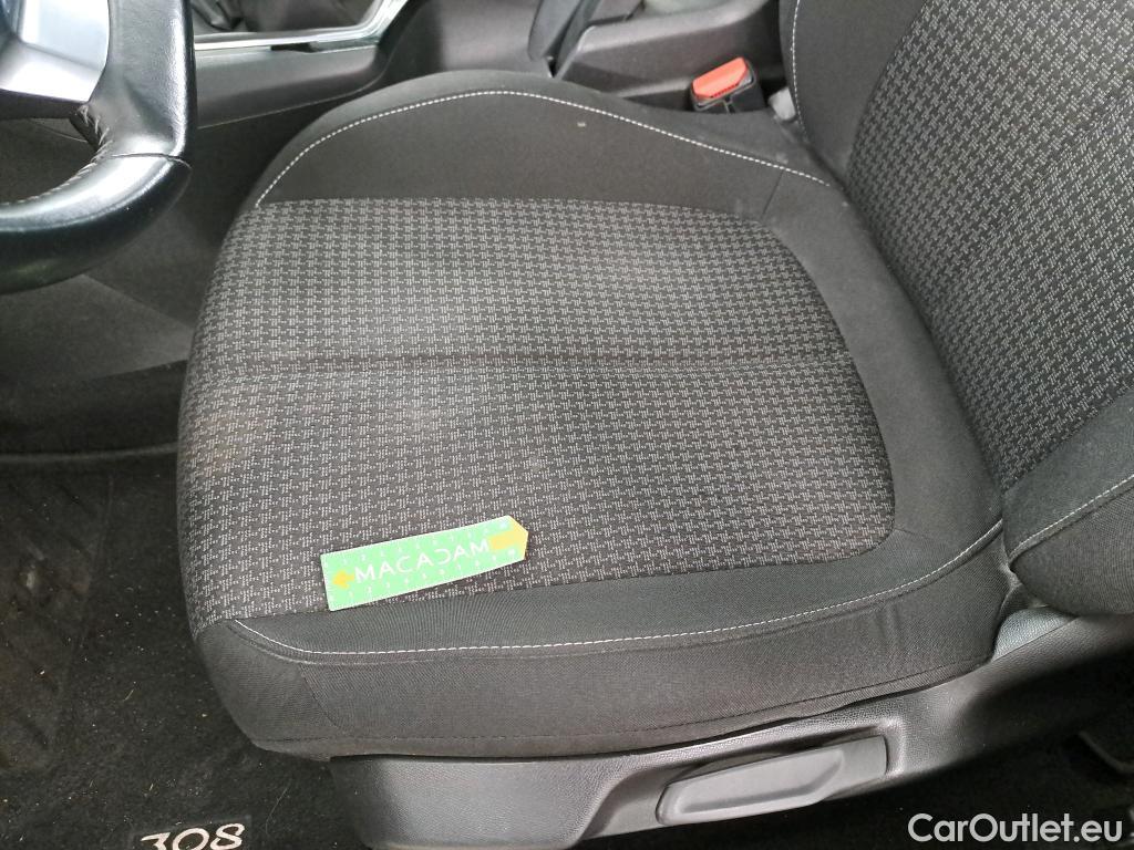  Peugeot  308 PEUGEOT  SW / 2017 / 5P / Break Puretech 110 S&S Active Business #27