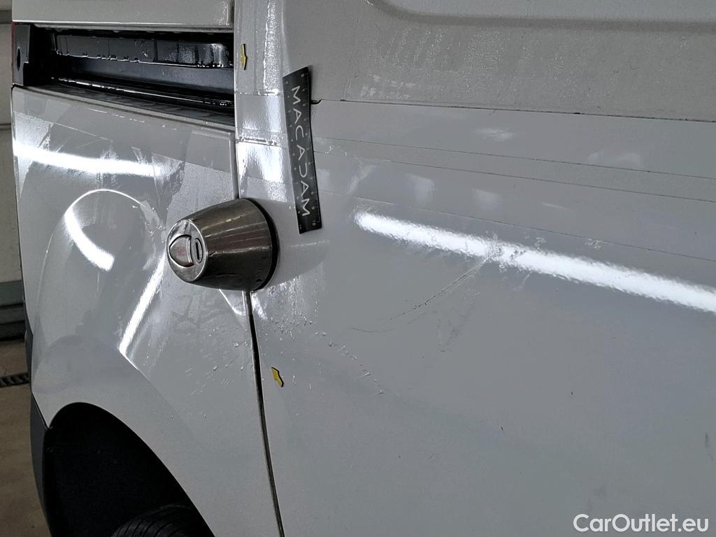  Renault  Kangoo  Express Extra (Série Spéciale) 1.5 dCi 75CV BVM5 E6 #2