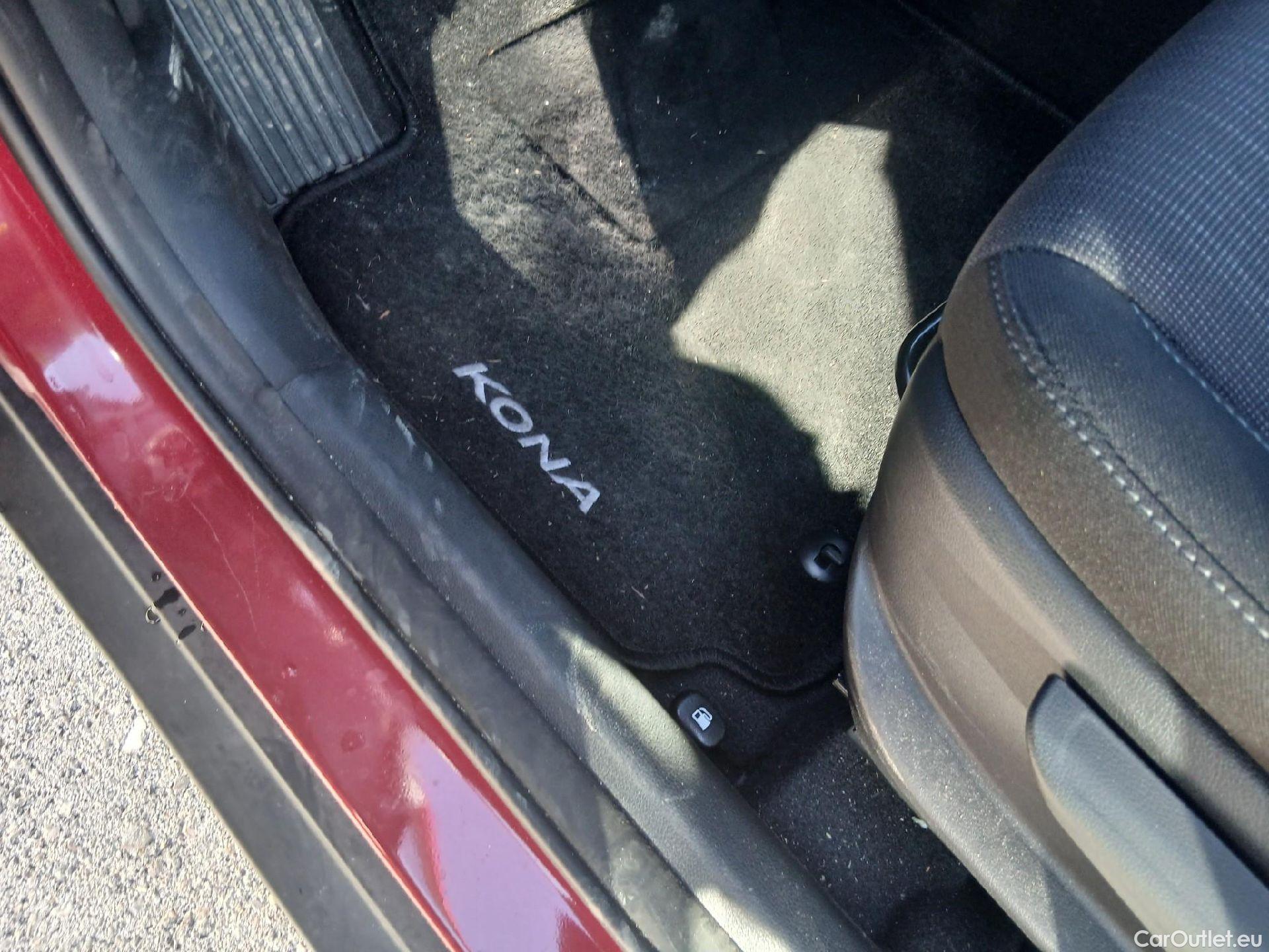  Hyundai  Konna HYUNDAI Kona / 2020 / 5P / todoterreno 1.6 GDI HEV Maxx DCT #2