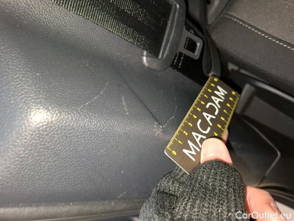  Volkswagen  Tiguan VOLKSWAGEN  / 2020 / 5P / SUV 1.5 TSI 150 DSG7 Life Busines #14