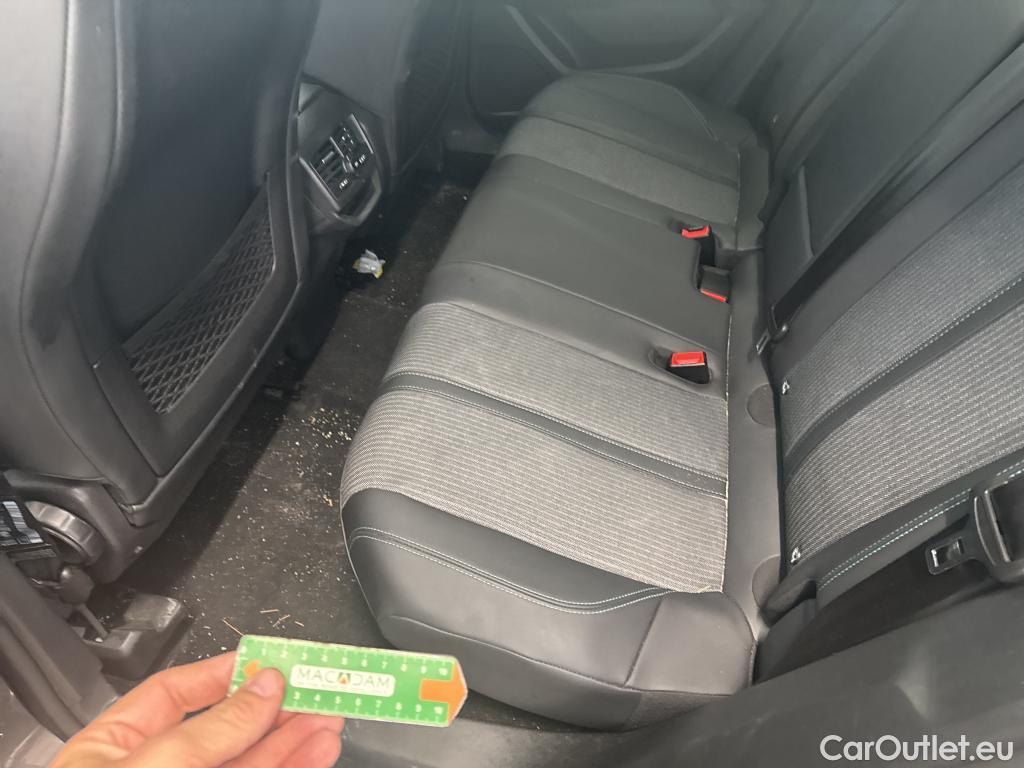  Peugeot  3008  II Allure Pack 1.5 HDi 130CV BVA8 E6d #36