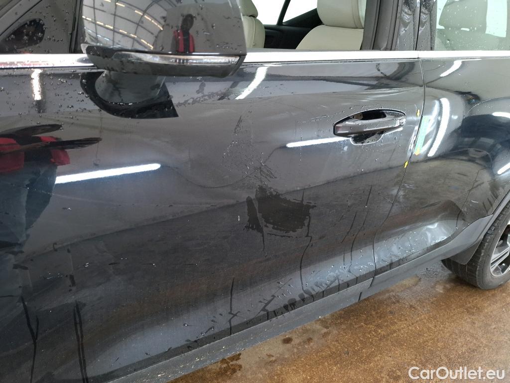  Volvo  XC 40 VOLVO XC40 / 2017 / 5P / SUV Recharge T5 262 DCT7 Inscription #1