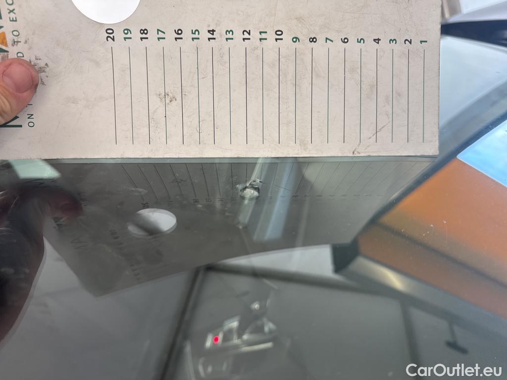  Peugeot  3008  II Allure Pack 1.5 HDi 130CV BVA8 E6d #33