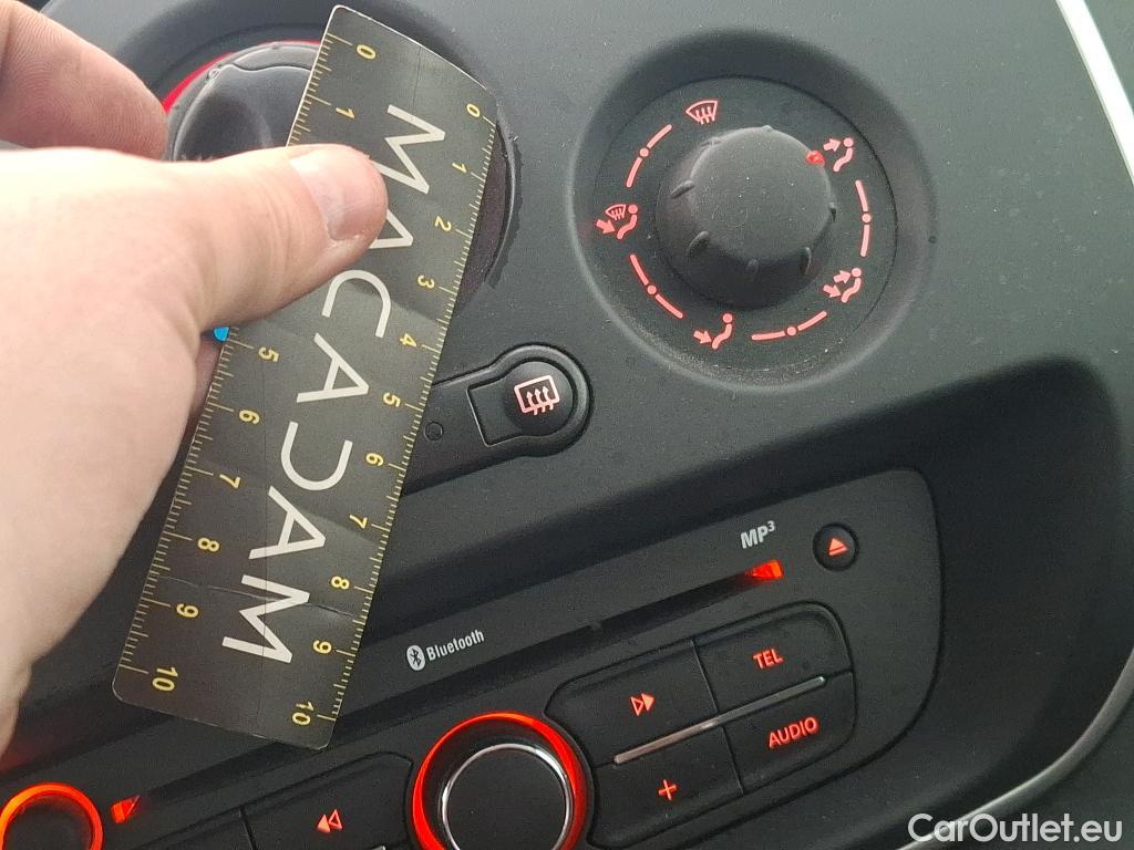  Renault  Kangoo  Express Extra (Série Spéciale) 1.5 dCi 75CV BVM5 E6 #17