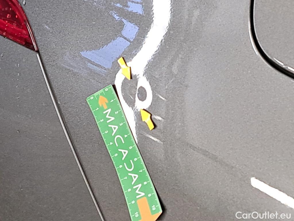  Peugeot  308 PEUGEOT  SW / 2017 / 5P / Break Puretech 110 S&S Active Business #7