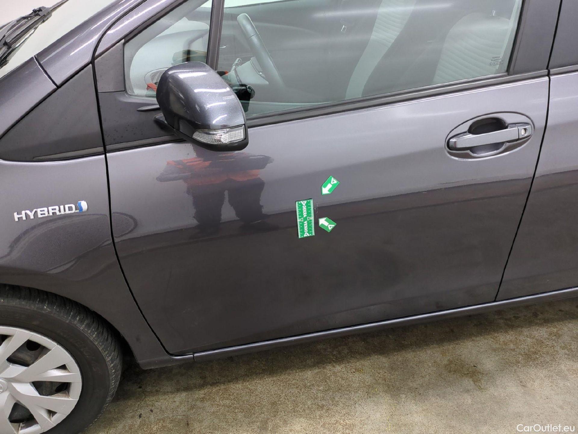  Toyota  Yaris TOYOTA  Hybride 5p Berline 1.5 VVT-I HYBRID France Business #12