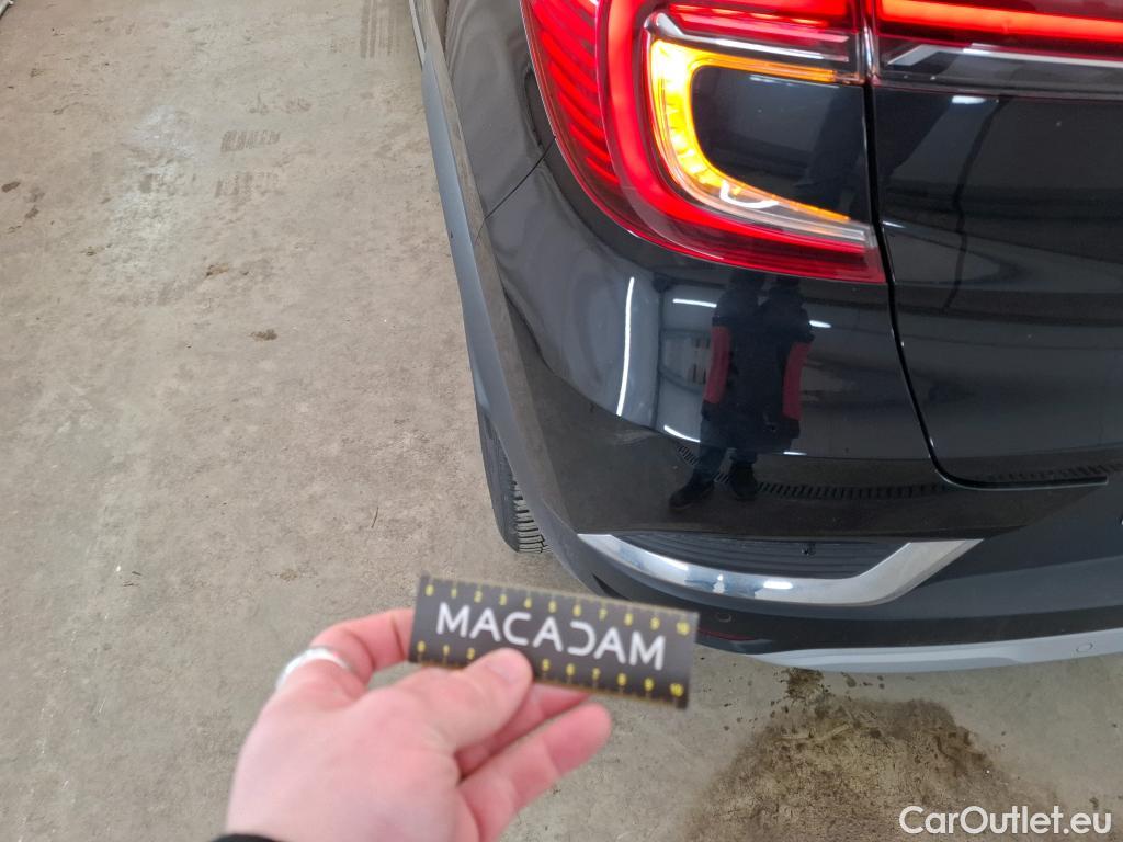  Renault  Captur RENAULT  / 2019 / 5P / SUV techno mild hybrid 160 EDC #8