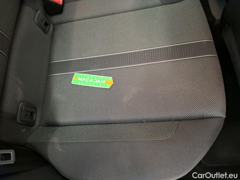  Volkswagen  T-ROC  Life 2.0 TDI 150CV BVA7 E6d #4