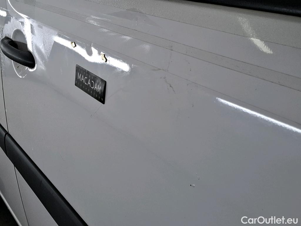  Renault  Kangoo  Express Extra (Série Spéciale) 1.5 dCi 75CV BVM5 E6 #23