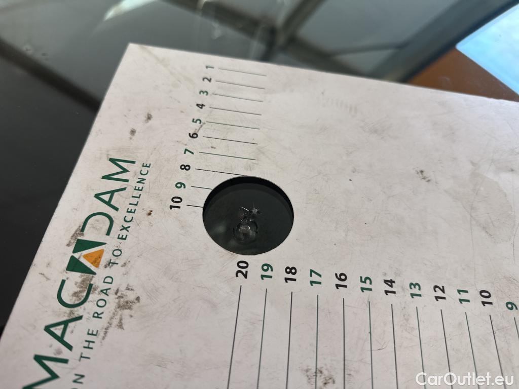  Peugeot  3008  II Allure Pack 1.5 HDi 130CV BVA8 E6d #2