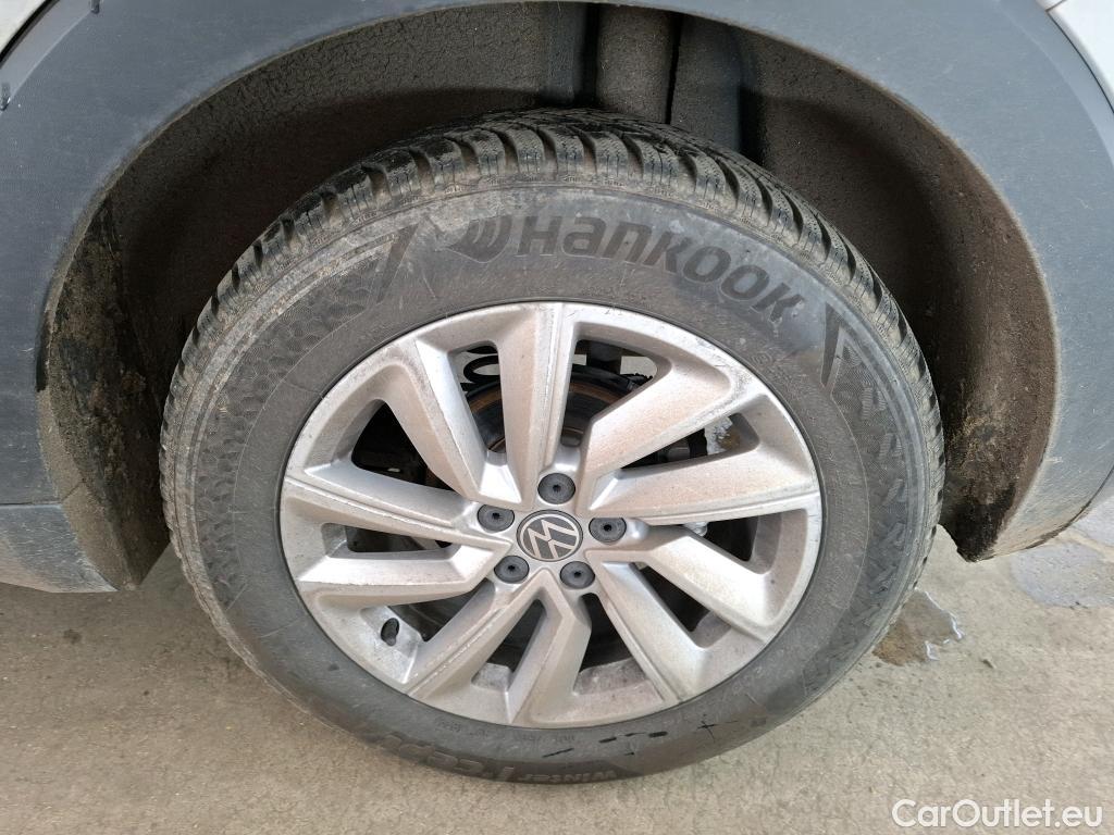  Volkswagen  T-CROSS VOLKSWAGEN  / 2018 / 5P / SUV 1.0 TSI 110ch Life Plus #13