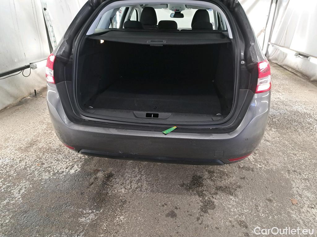  Peugeot  308 PEUGEOT  SW / 2017 / 5P / Break Puretech 110 S&S Active Business #13