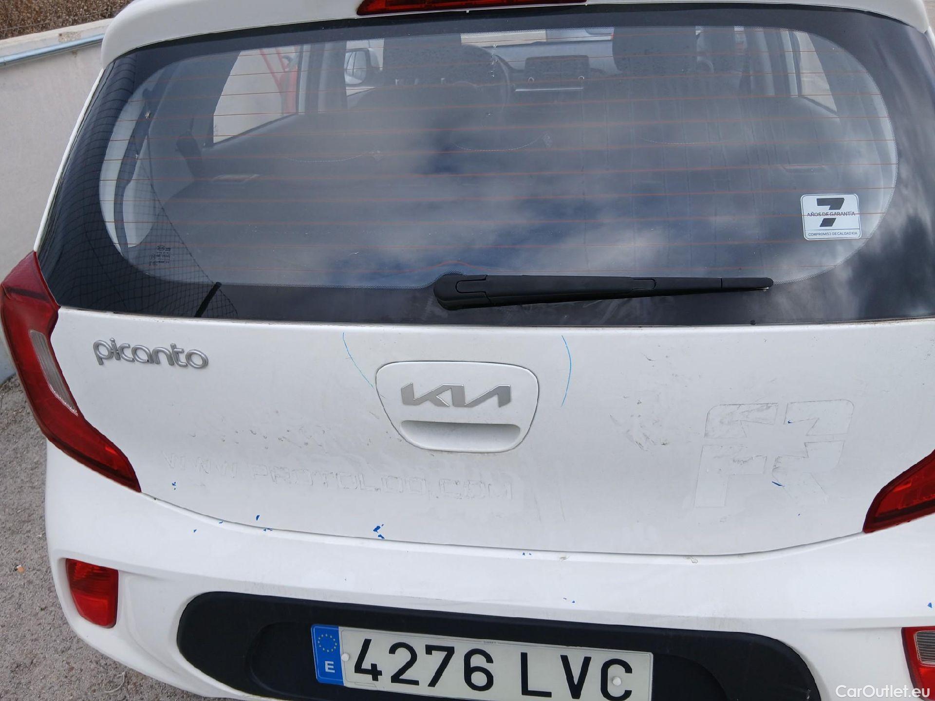  KIA  Picanto KIA  / 2020 / 5P / berlina con portón 1.0 DPi 49kW (67CV) Concept #13