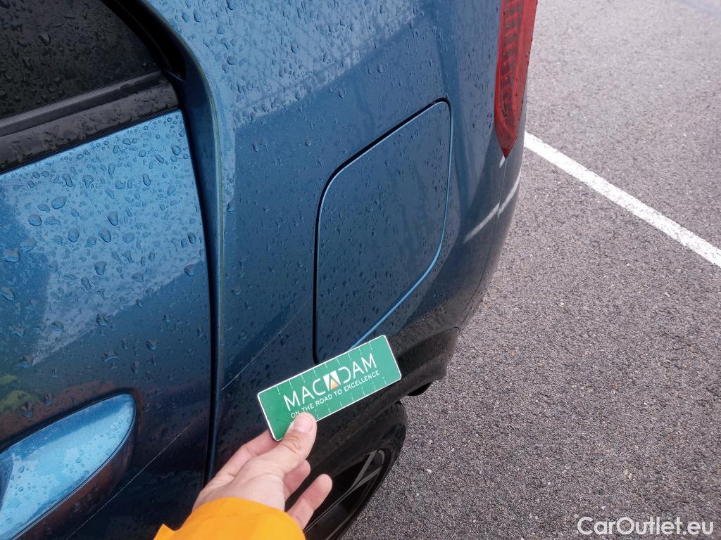  KIA  Niro KIA  / 2022 / 5P / crossover 1.6 GDi PHEV 135kW (183CV) Emotion #10