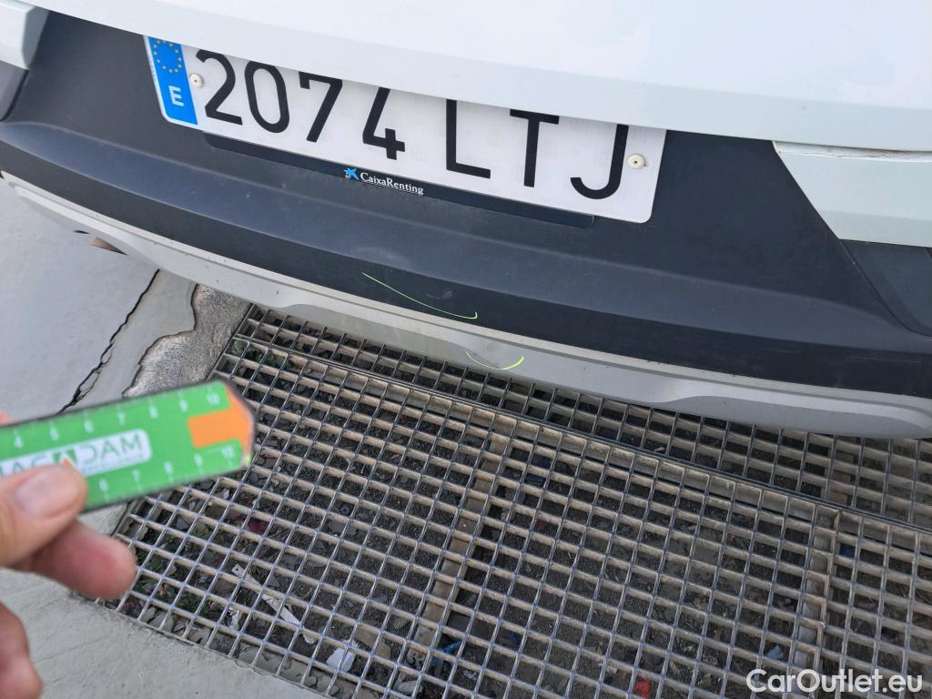  Renault  Captur RENAULT  / 2019 / 5P / todoterreno Intens TCe 90 (AC) #33