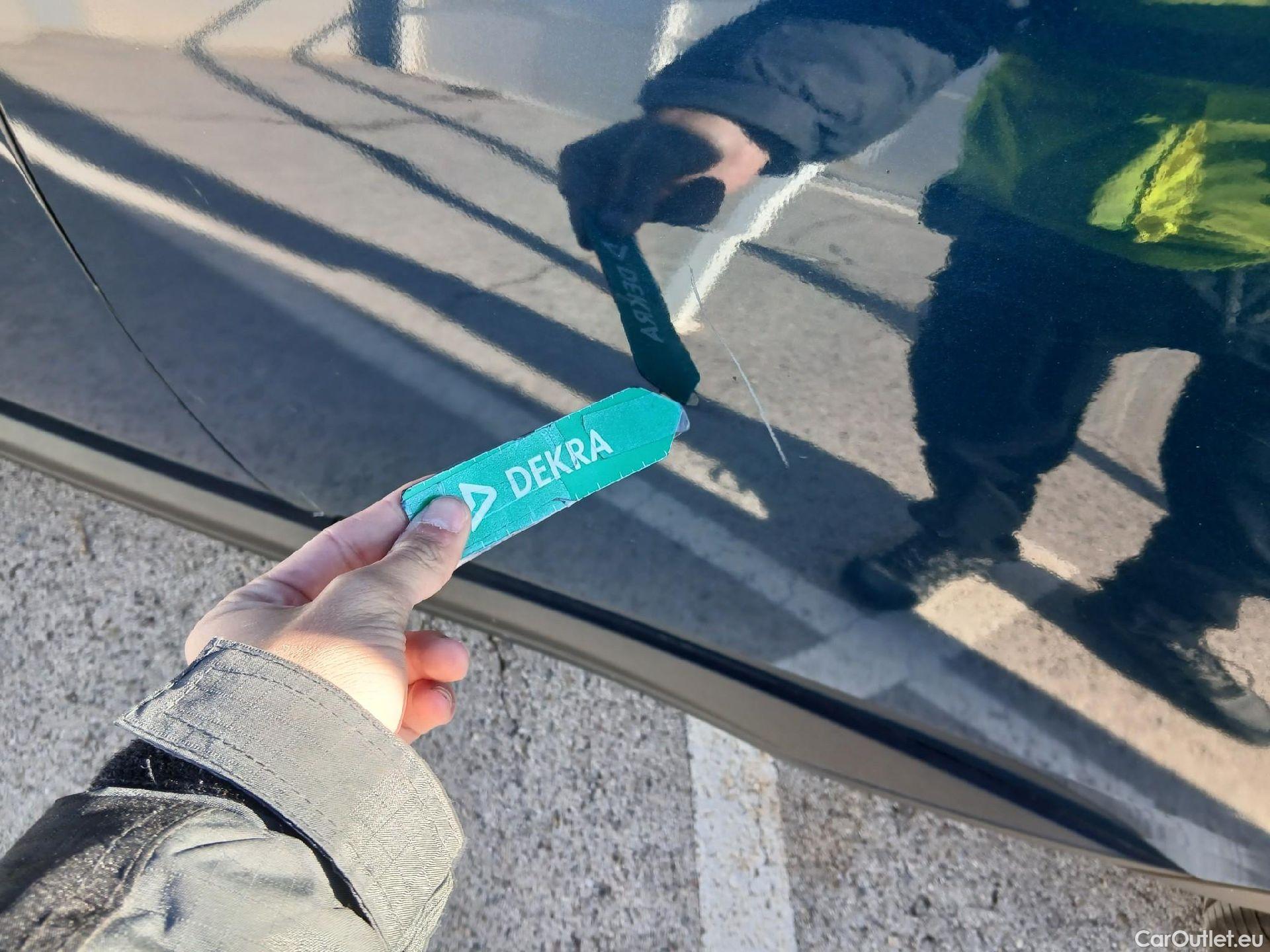  Peugeot  3008 PEUGEOT  / 2020 / 5P / todoterreno 1.5 BlueHDi 96kW S&S Active Pack EAT8 #12