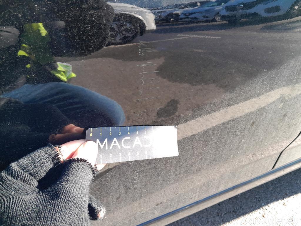  Nissan  Micra NISSAN  / 2017 / 5P / berlina con portón IG-T 68 kW (92 CV) E6D-F CVT Acenta #8