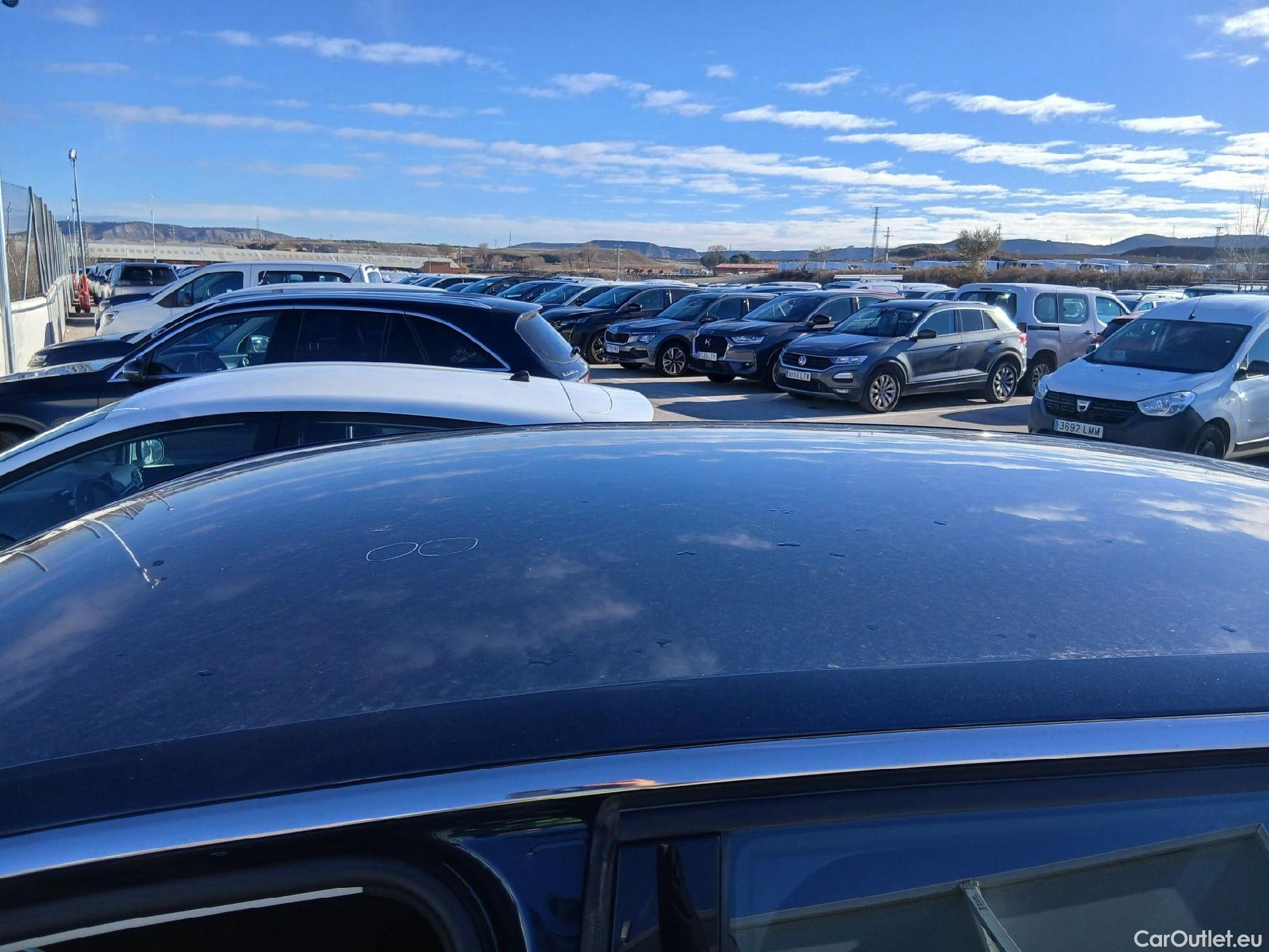  Peugeot  3008 PEUGEOT  / 2020 / 5P / todoterreno 1.5 BlueHDi 96kW S&S Active Pack EAT8 #10