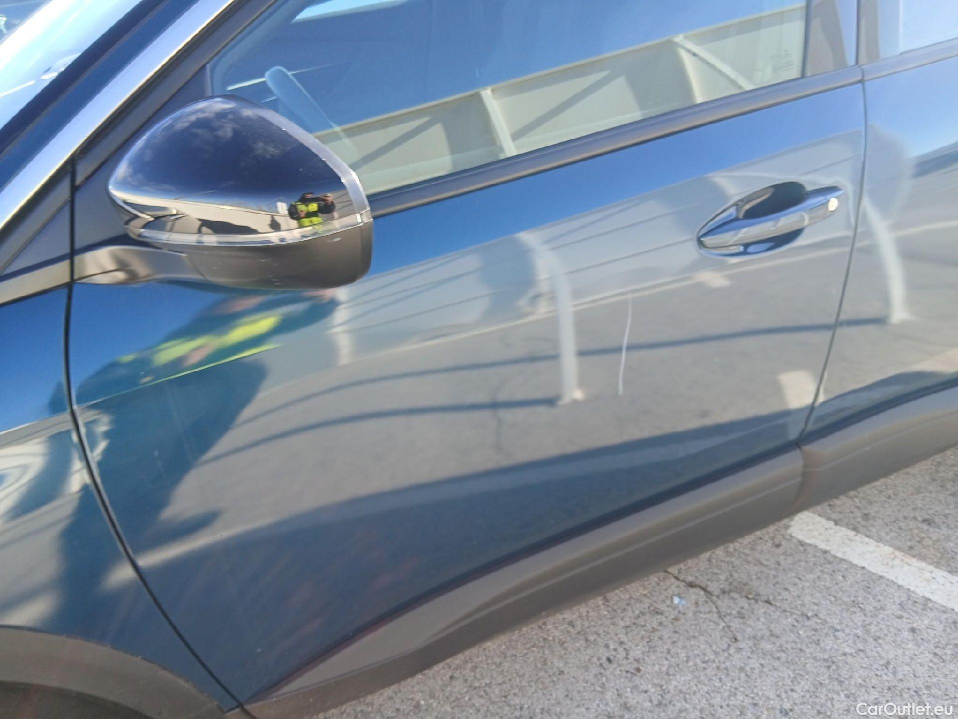  Peugeot  3008 PEUGEOT  / 2020 / 5P / todoterreno 1.5 BlueHDi 96kW S&S Active Pack EAT8 #8