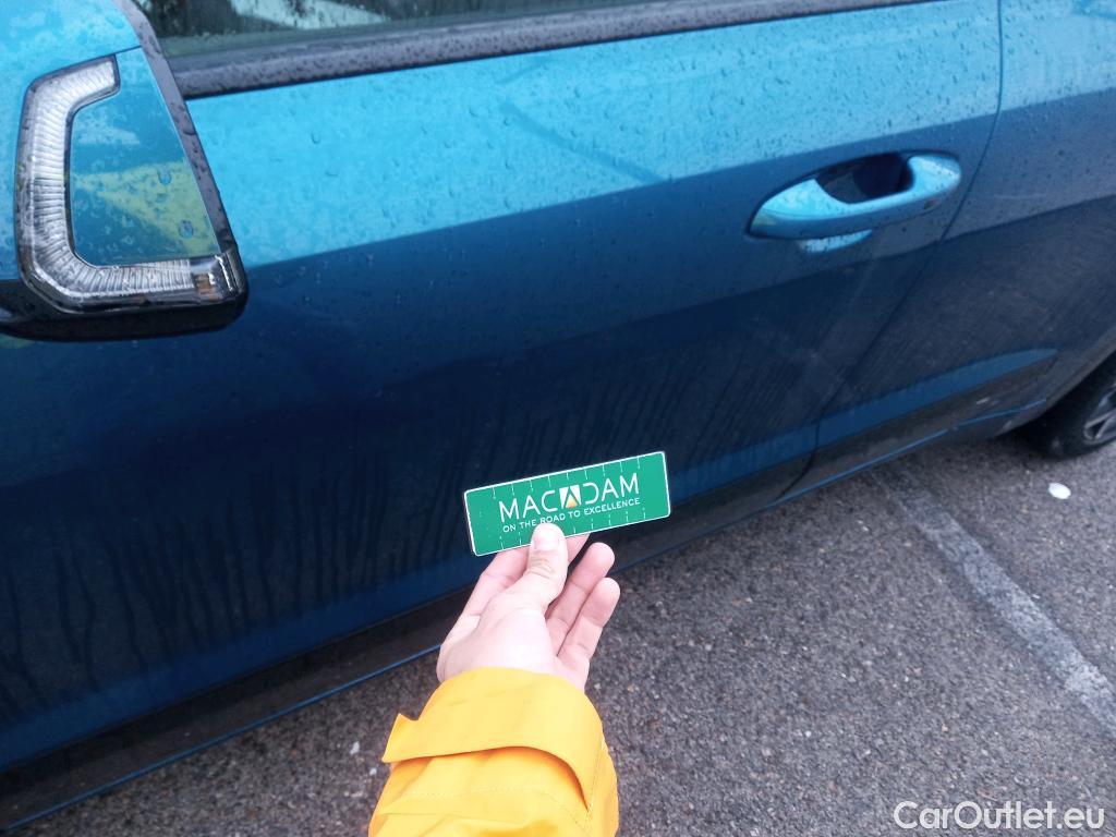  KIA  Niro KIA  / 2022 / 5P / crossover 1.6 GDi PHEV 135kW (183CV) Emotion #24