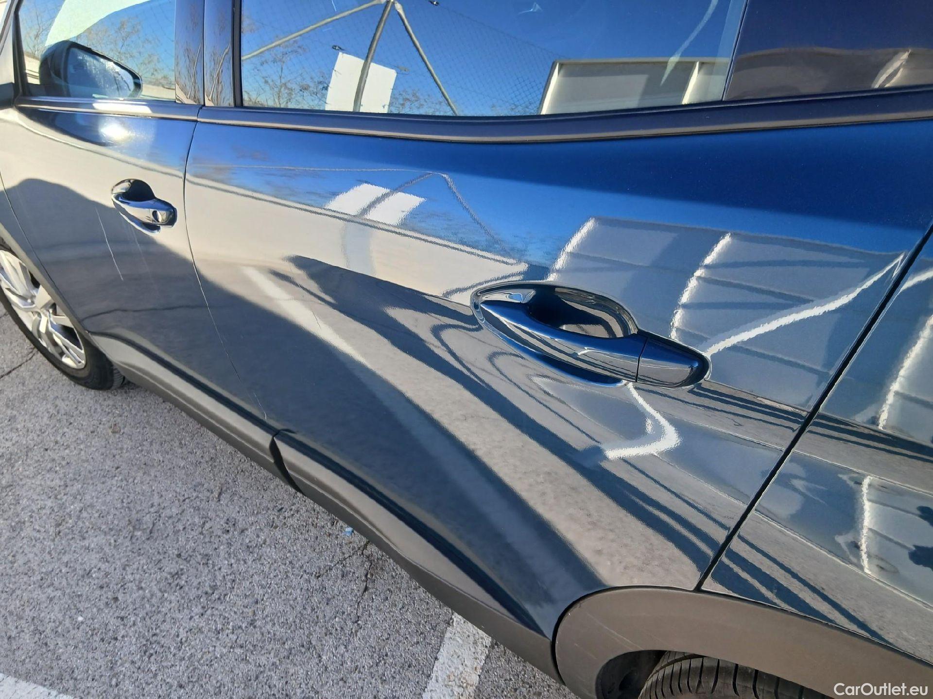  Peugeot  3008 PEUGEOT  / 2020 / 5P / todoterreno 1.5 BlueHDi 96kW S&S Active Pack EAT8 #13