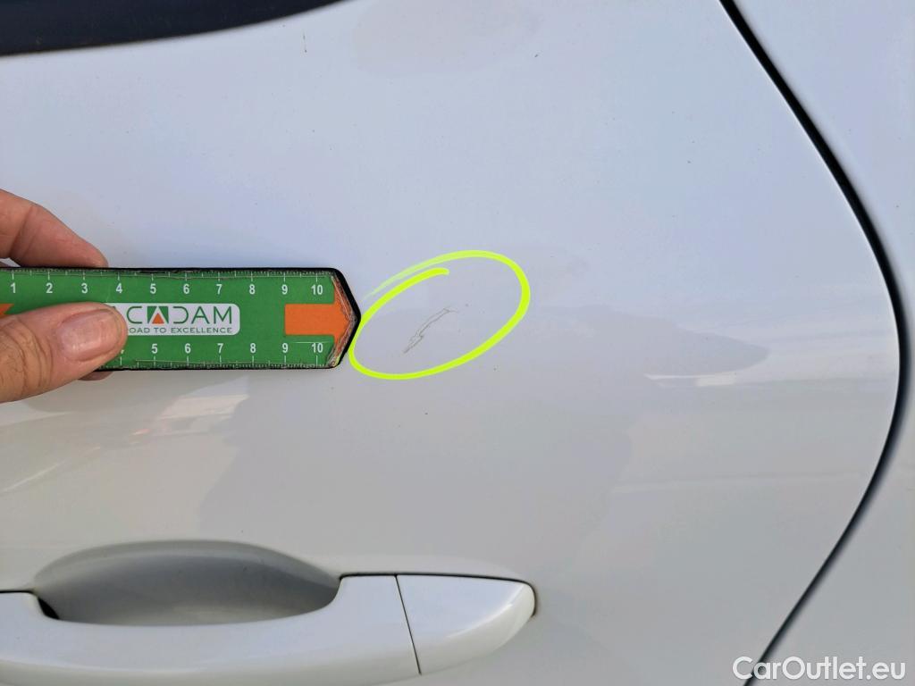  Renault  Captur RENAULT  / 2019 / 5P / todoterreno Intens TCe 90 (AC) #8