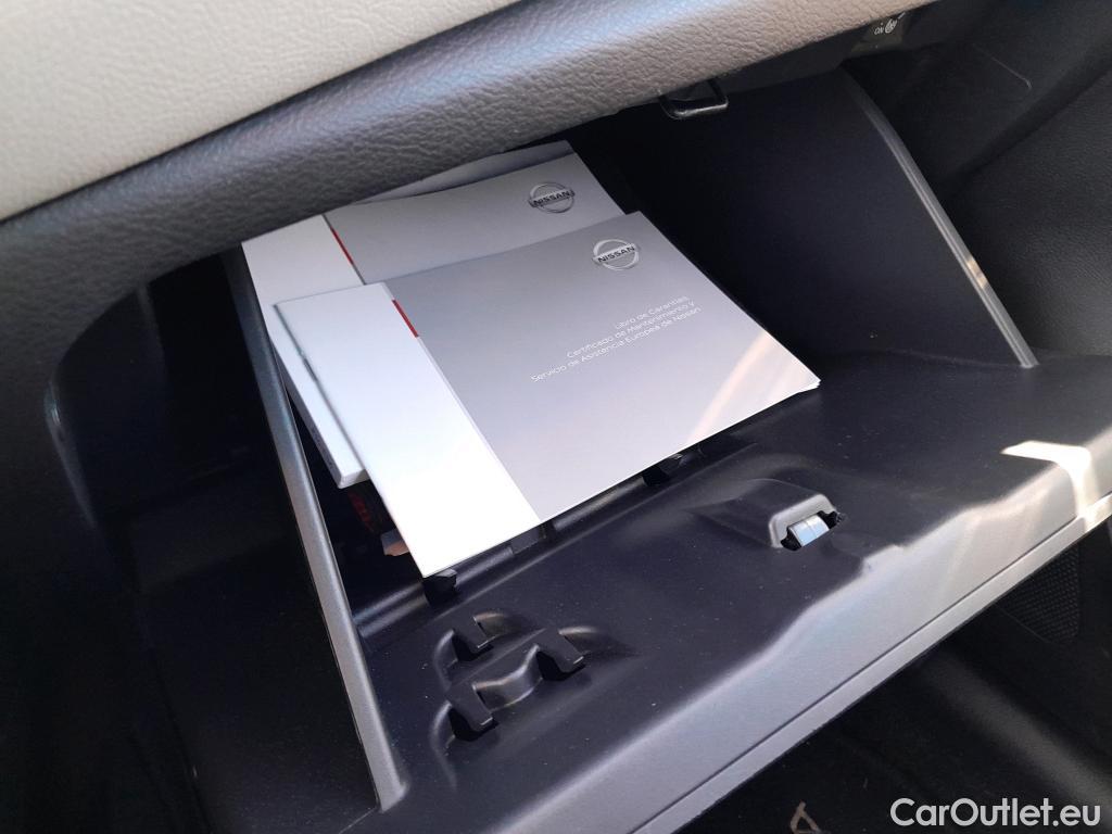  Nissan  Micra NISSAN  / 2017 / 5P / berlina con portón IG-T 68 kW (92 CV) E6D-F CVT Acenta #6