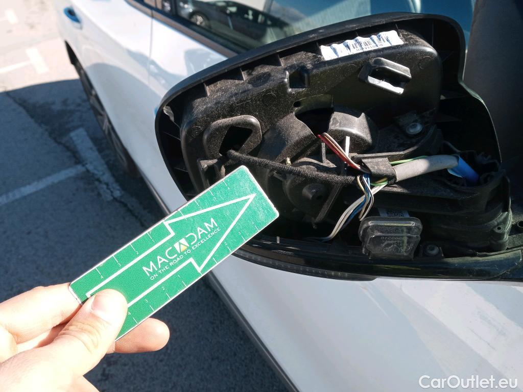  Renault  Grand Scenic RENAULT Grand Scénic / 2016 / 5P / monovolumen compacto Zen TCe 103 kW (140CV) GPF MY2021 #5