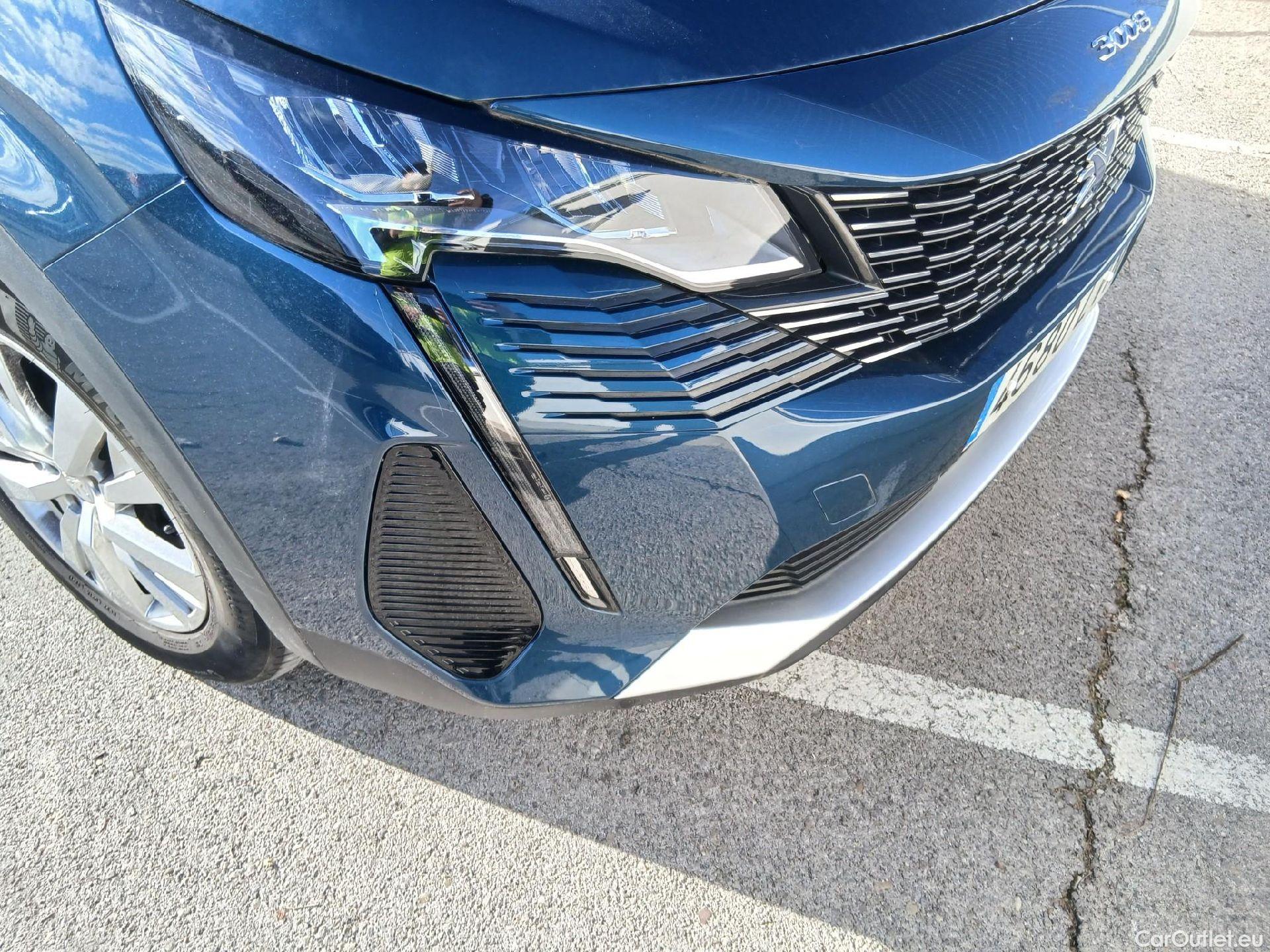  Peugeot  3008 PEUGEOT  / 2020 / 5P / todoterreno 1.5 BlueHDi 96kW S&S Active Pack EAT8 #2