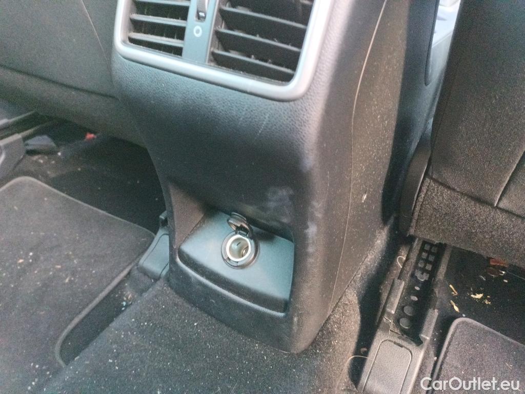  KIA  Sportage KIA  1.6MHEV Drive 100kW(136CV) 4x2(Crist Tintados)(CX) #16