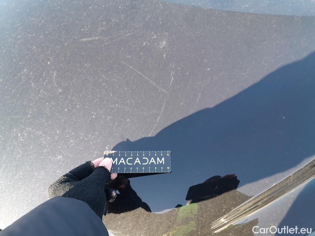  Nissan  Micra NISSAN  / 2017 / 5P / berlina con portón IG-T 68 kW (92 CV) E6D-F CVT Acenta #2