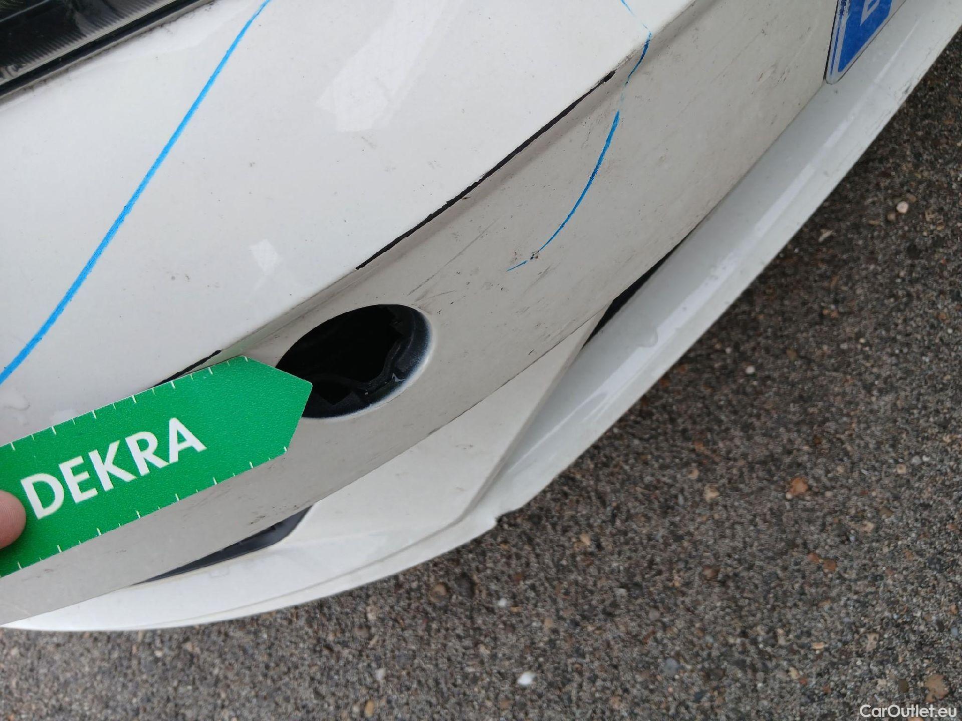  Seat  Leon SEAT León / 2016 / 5P / berlina con portón 1.5 TSI 95kW (130CV) St&Sp Style Visio Edition #11