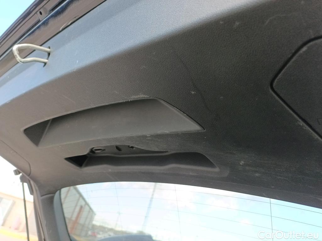  Bmw  Serie 1 BMW  / 2019 / 5P / berlina con portón M135i #4