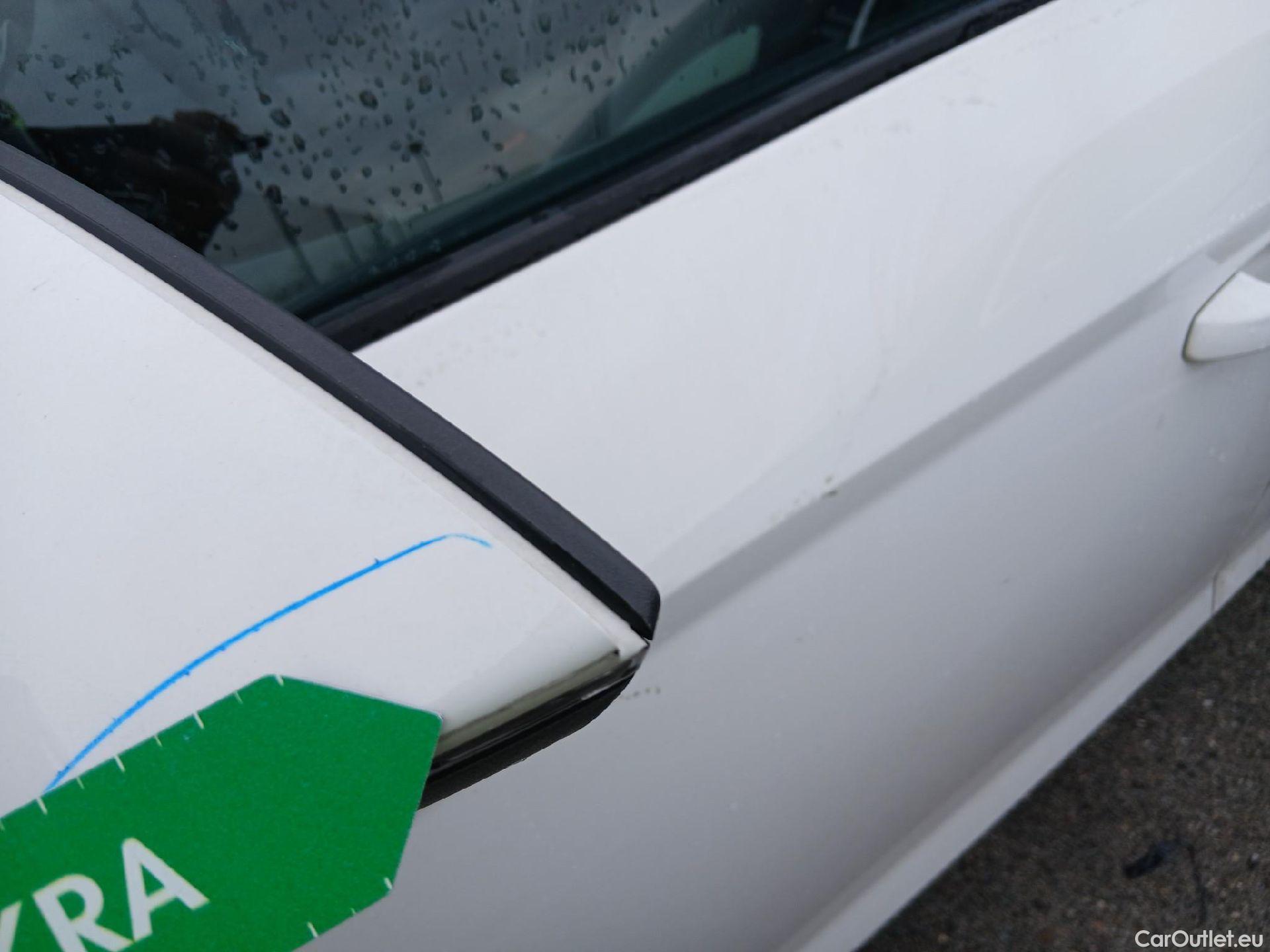  Seat  Leon SEAT León / 2016 / 5P / berlina con portón 1.5 TSI 95kW (130CV) St&Sp Style Visio Edition #15