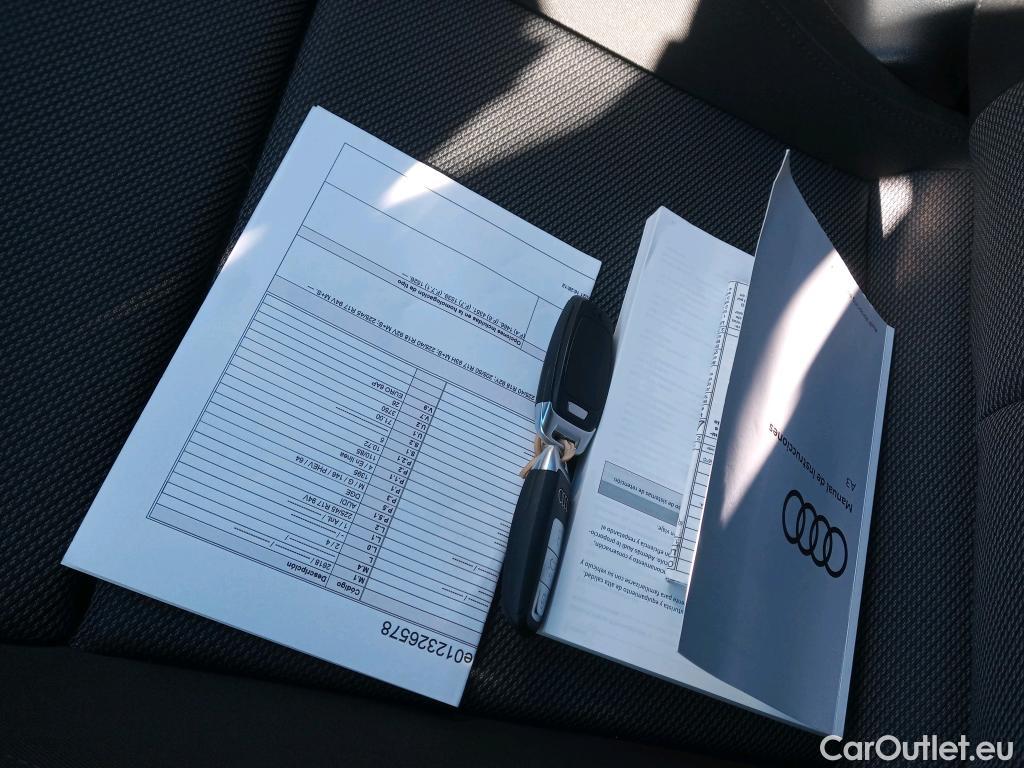  Audi  A3 AUDI  / 2020 / 5P / berlina con portón Sportback Advanced 40 TFSI e 150kW S tro #11