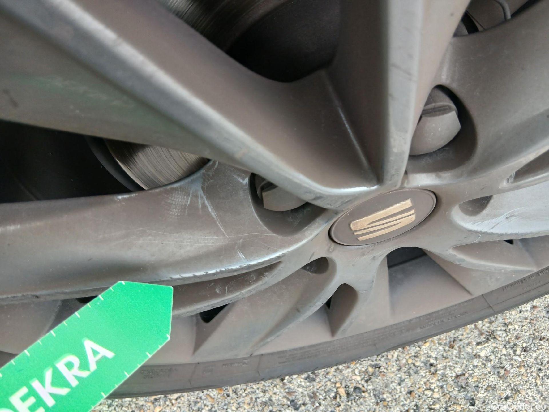  Seat  Leon SEAT León / 2016 / 5P / berlina con portón 1.5 TSI 95kW (130CV) St&Sp Style Visio Edition #5