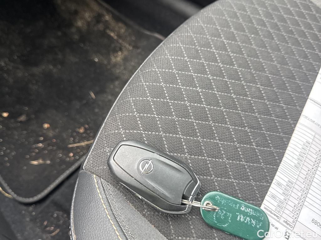  Opel   Grandland X OPEL PHEV / 2017 / 5P / todoterreno 1.6 Turbo Edition Auto 4x2 #2