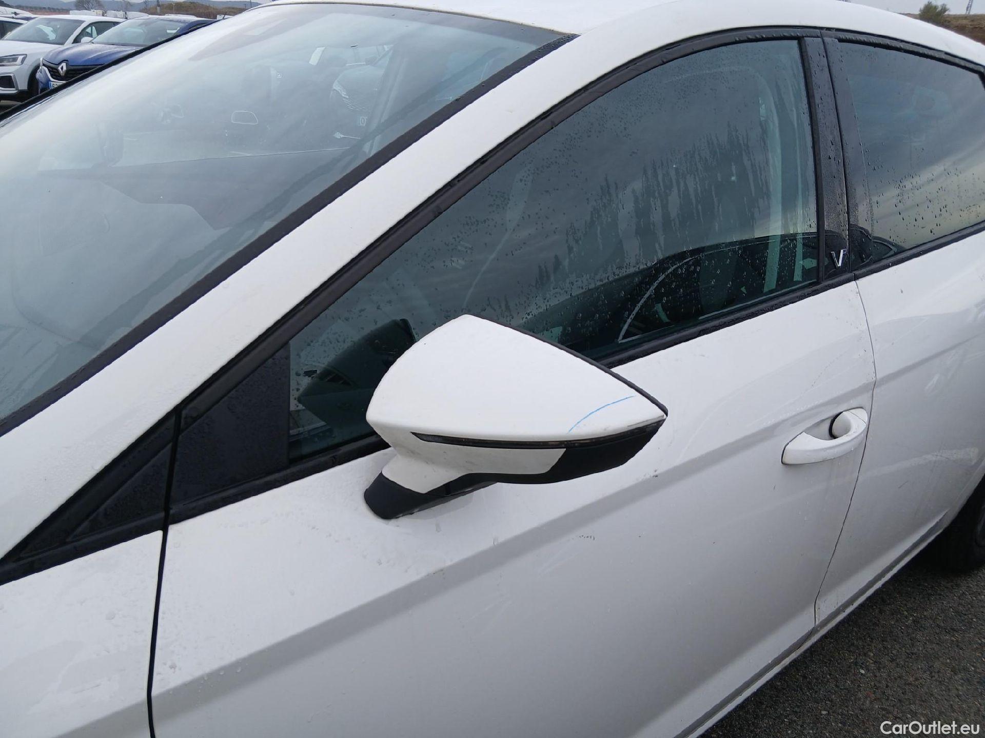  Seat  Leon SEAT León / 2016 / 5P / berlina con portón 1.5 TSI 95kW (130CV) St&Sp Style Visio Edition #14