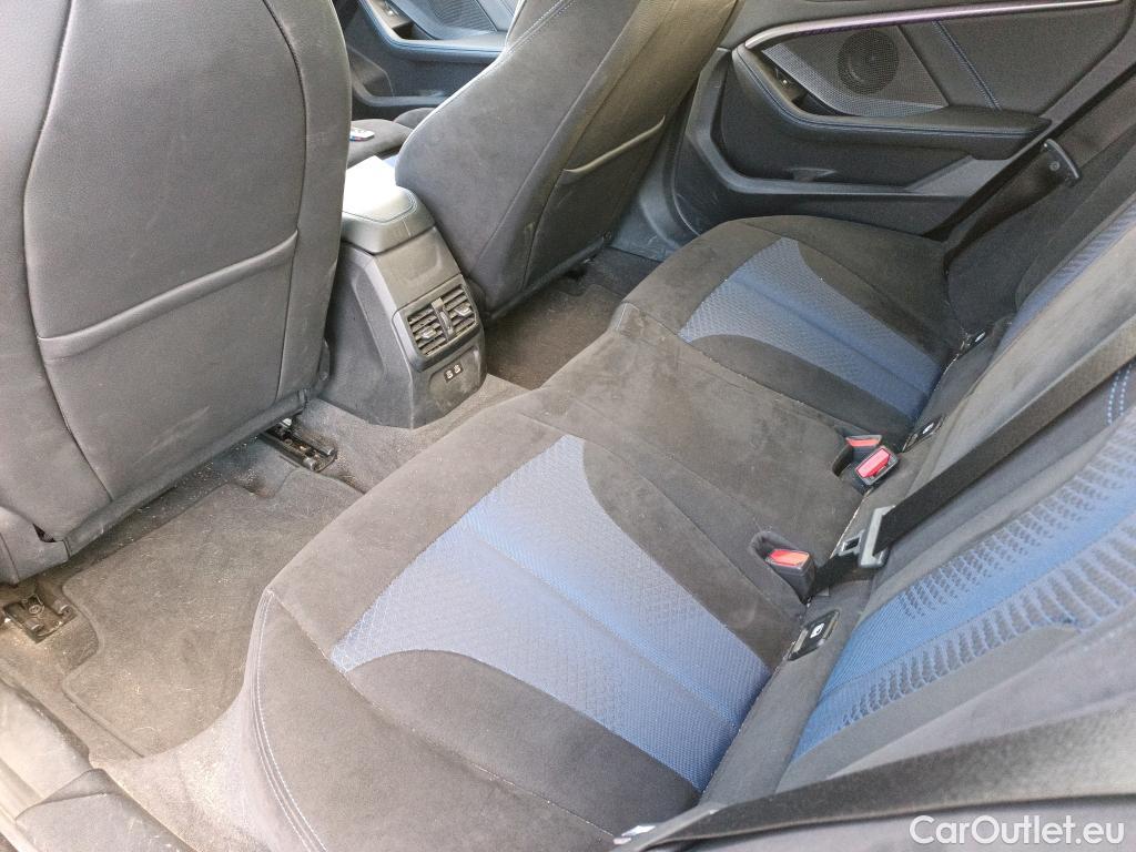  Bmw  Serie 1 BMW  / 2019 / 5P / berlina con portón M135i #13